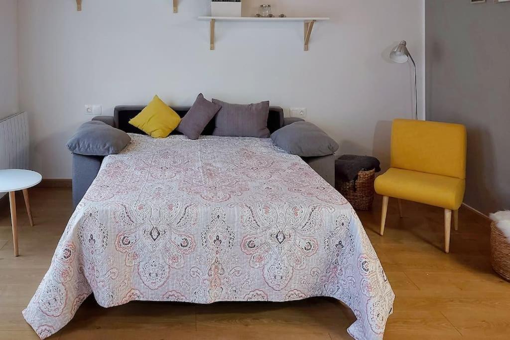 Ferienwohnung Precioso Apartamento Duplex En El Centro De Olot Exterior foto