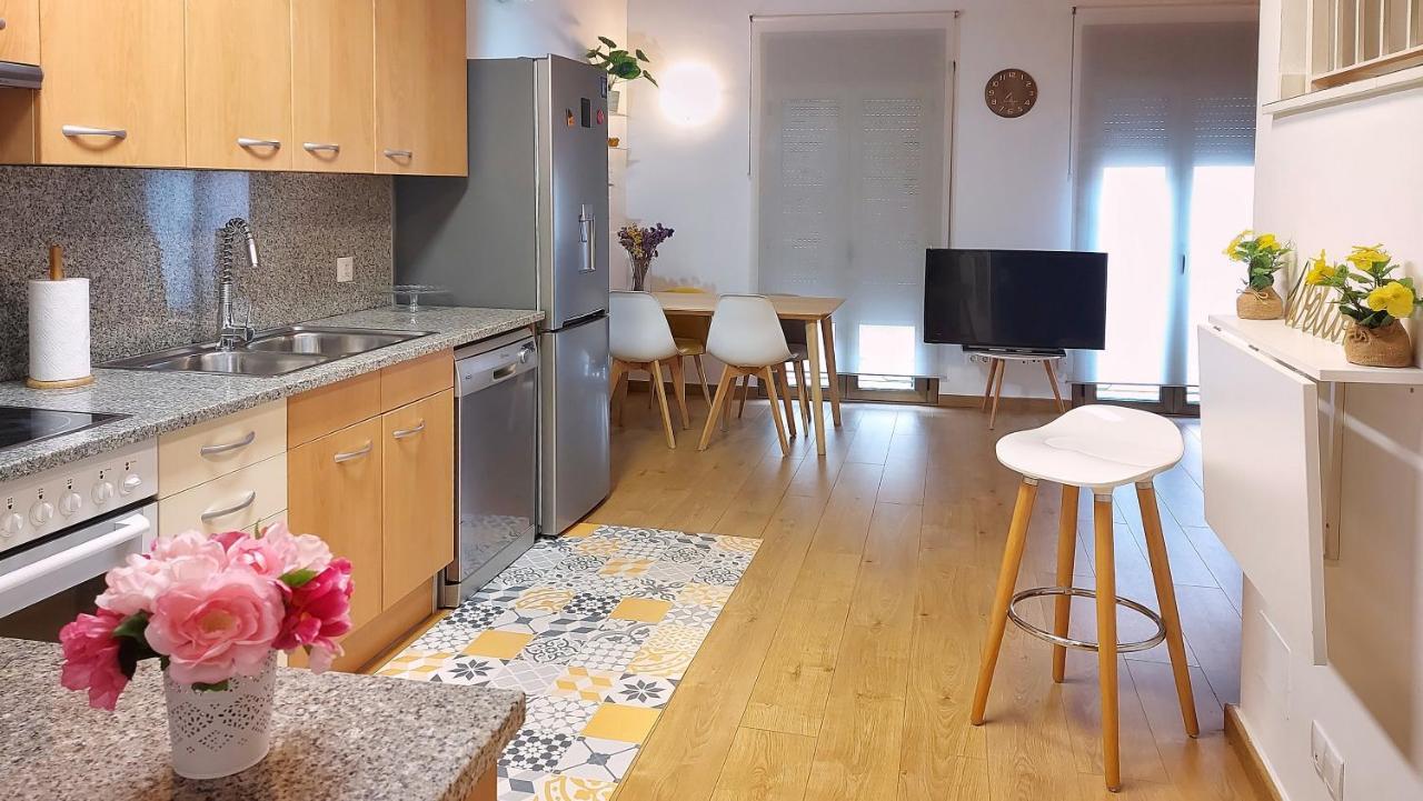 Ferienwohnung Precioso Apartamento Duplex En El Centro De Olot Exterior foto