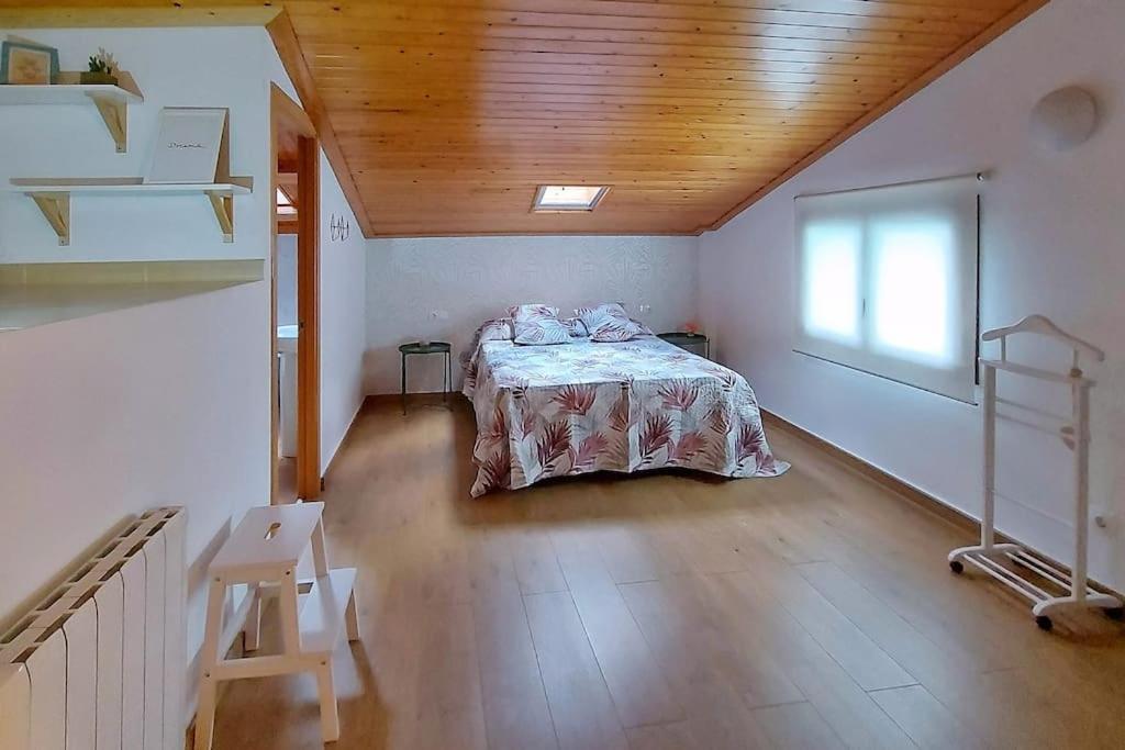 Ferienwohnung Precioso Apartamento Duplex En El Centro De Olot Exterior foto